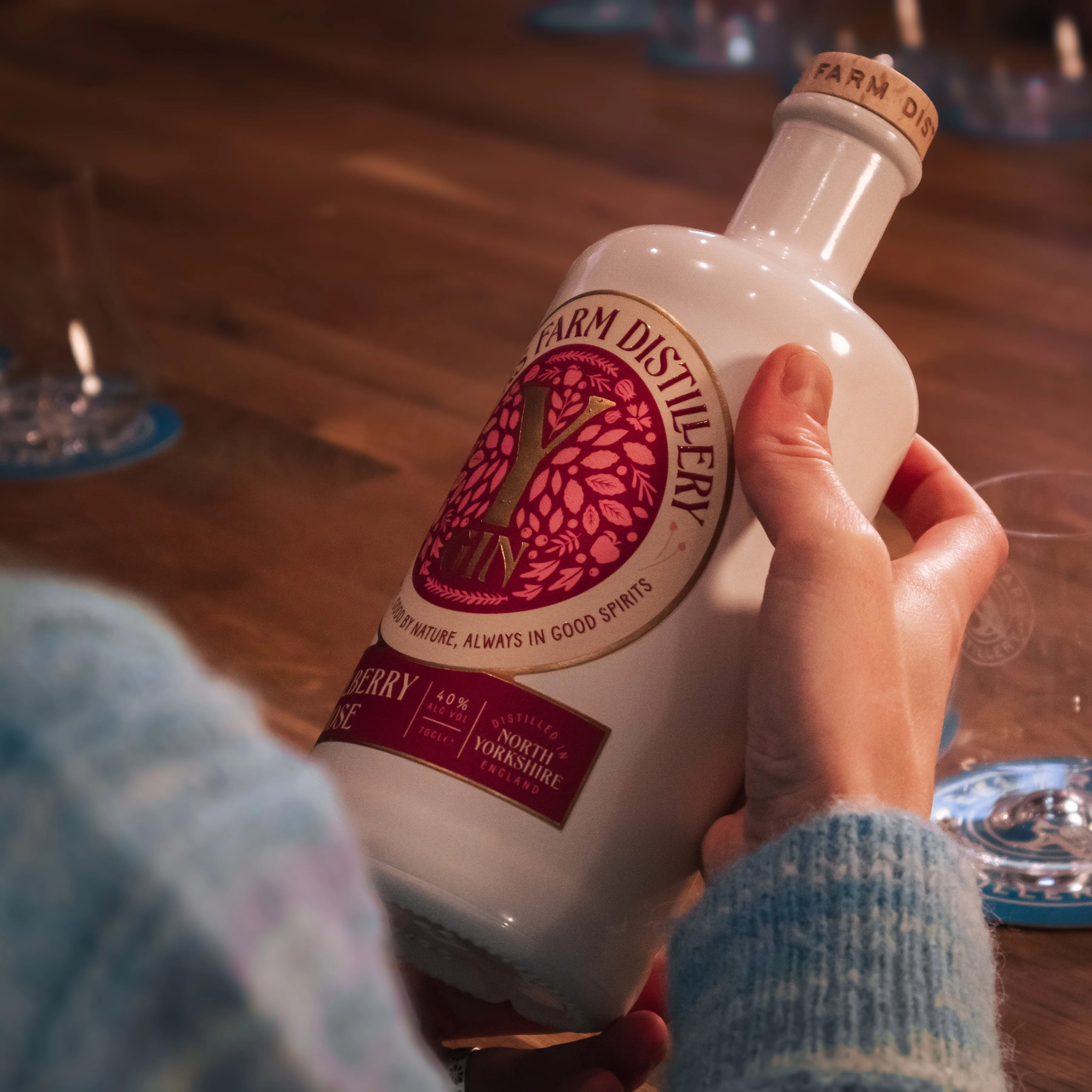 Y-Gin Mulberry & Rose - Image 3